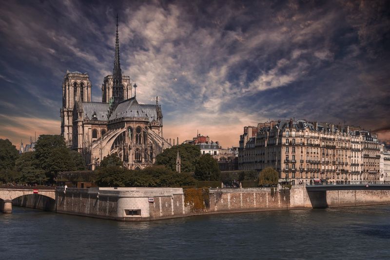 le-5-citt-in-cui-si-respira-di-pi-lo-spirito-religioso-in-francia